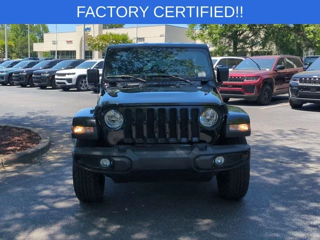 Used 2022 Black Jeep Unlimited Sahara Altitude image 8