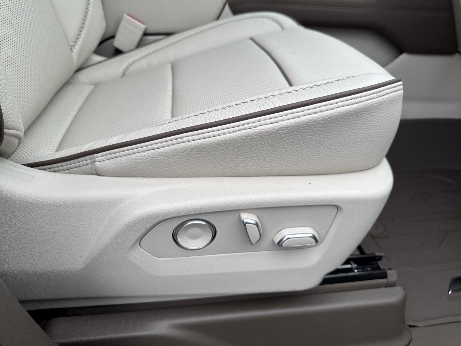 New 2026 Glacier White Tricoat GMC Denali image 40