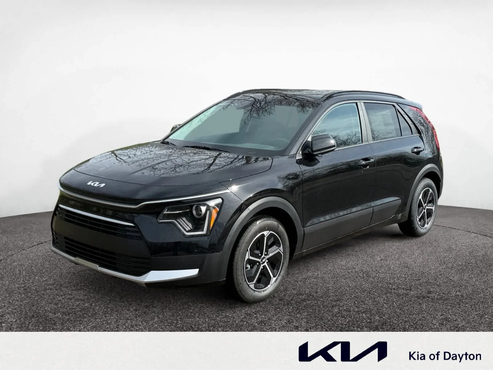 2026 Kia Niro LX HEV's photo