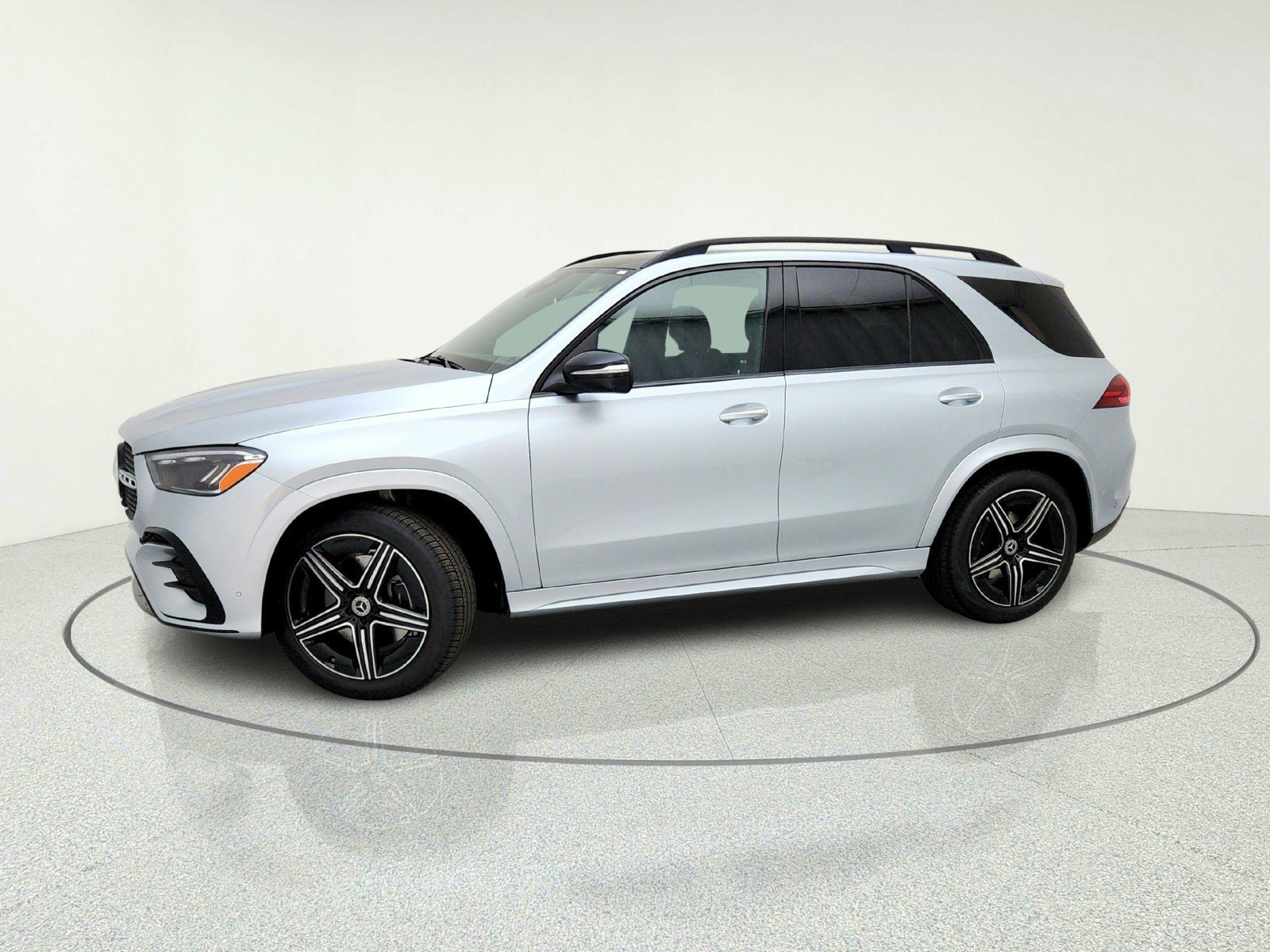 New 2026 Cirrus Silver Metallic Mercedes-Benz GLE 350 SUV image 36