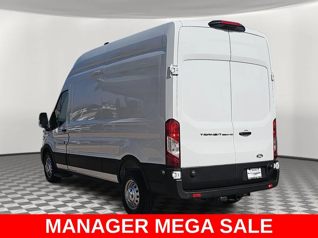 New 2026 Oxford White Ford Cargo Van image 5