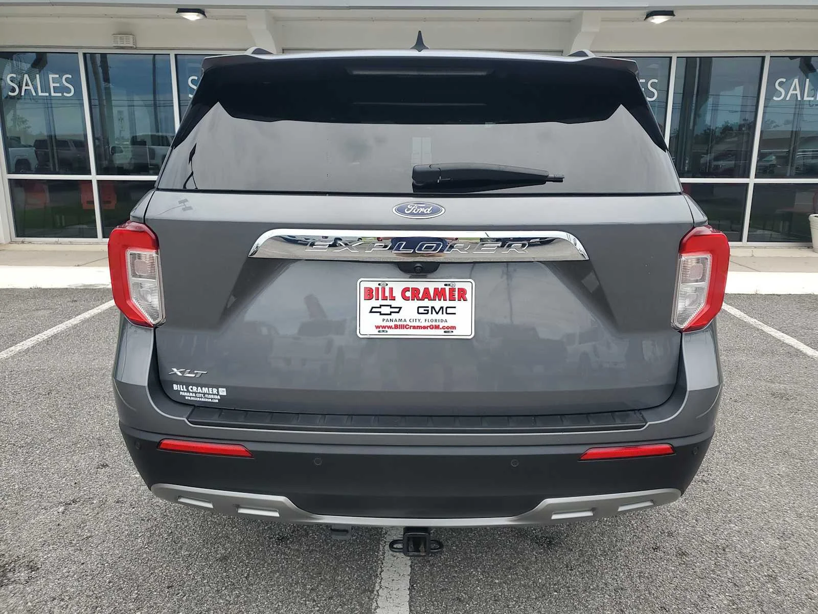 Used 2023 Carbonized Gray Metallic Ford XLT image 5