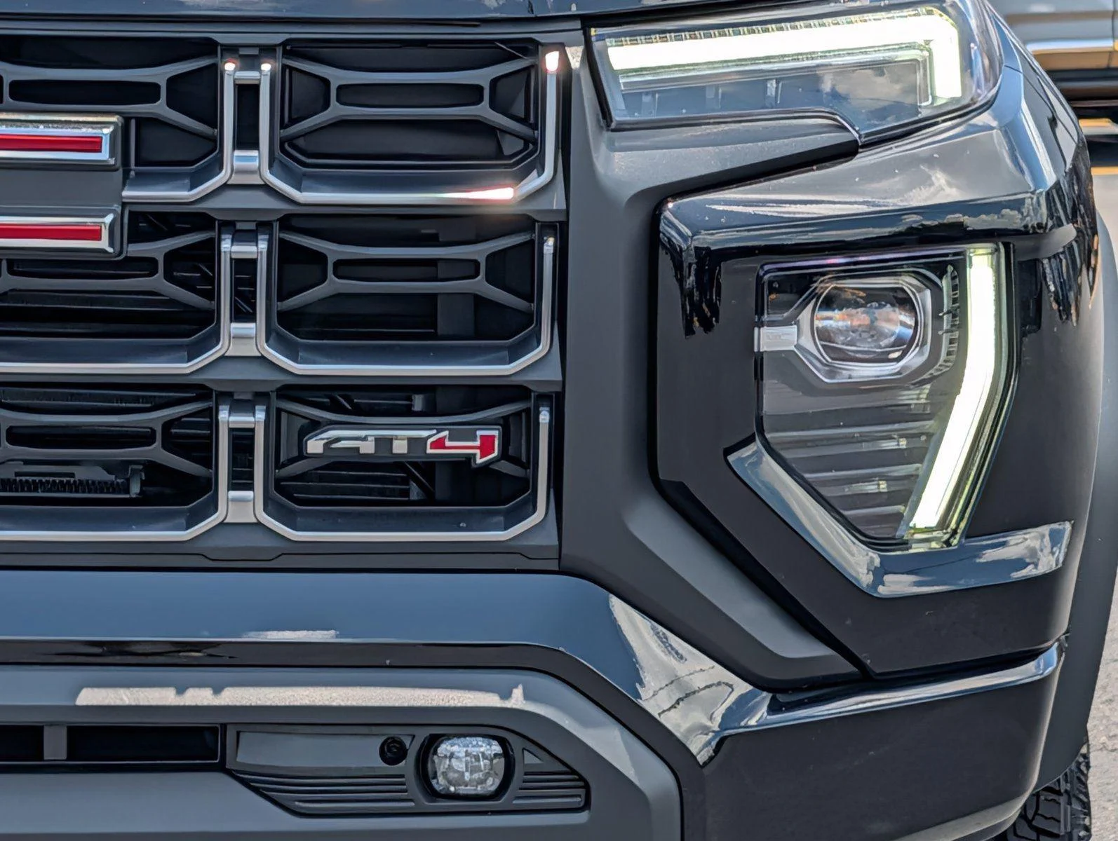 New 2026 Onyx Black GMC AT4 image 10
