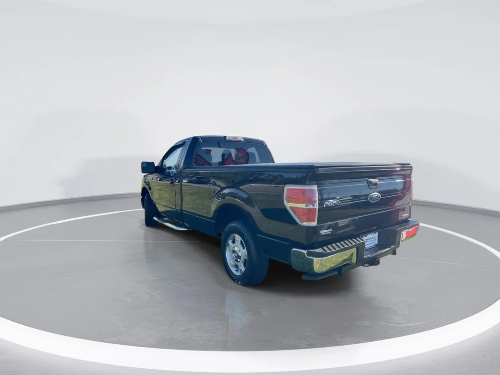 Used 2012 Black Ford XLT image 6