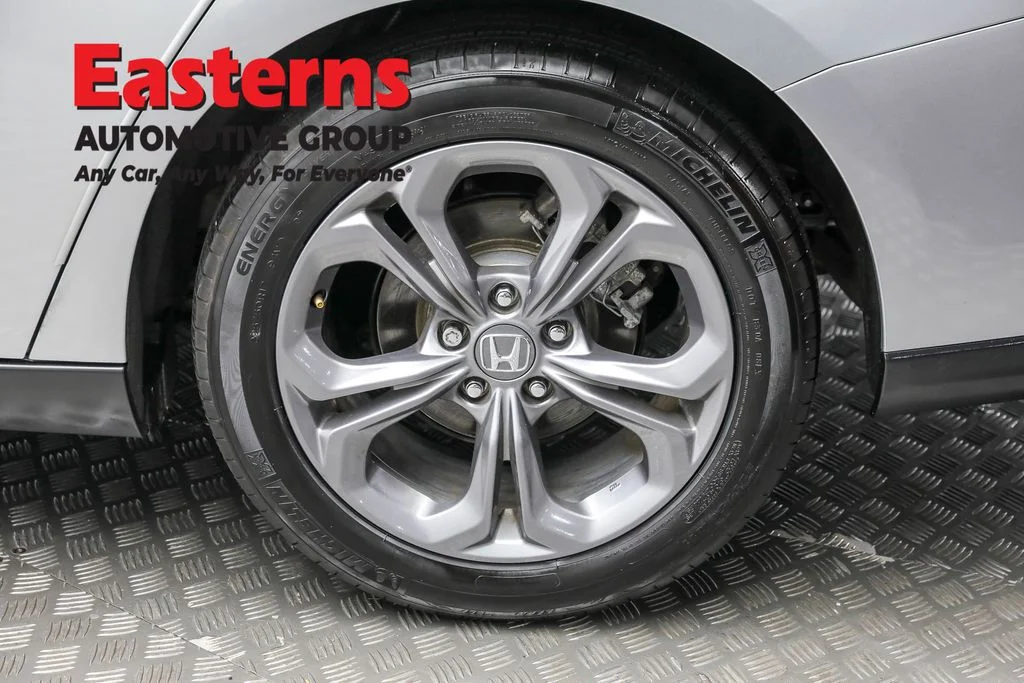 Used 2024 Gray Honda EX image 8