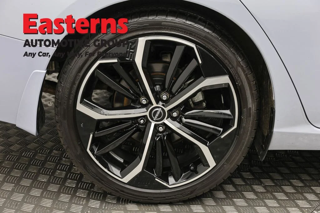 Used 2023 Gray Nissan 2.5 SR image 30