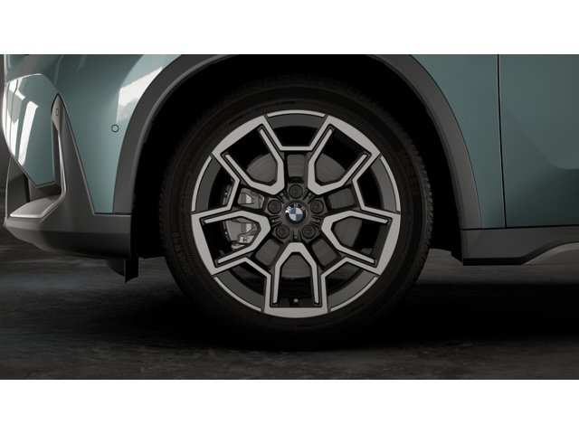 New 2027 Cape York Green Metallic BMW xDrive28i image 7