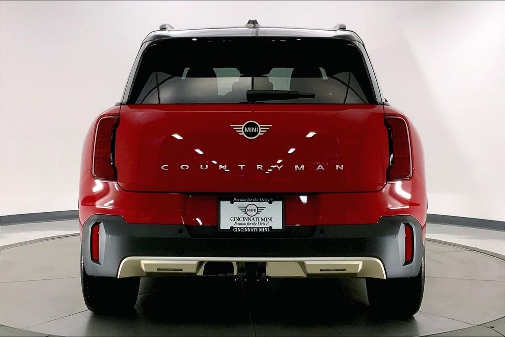 Used 2025 Chili Red II MINI  image 3