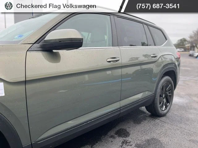 New 2026 Green Volkswagen 2.0T SE w/Technology image 3