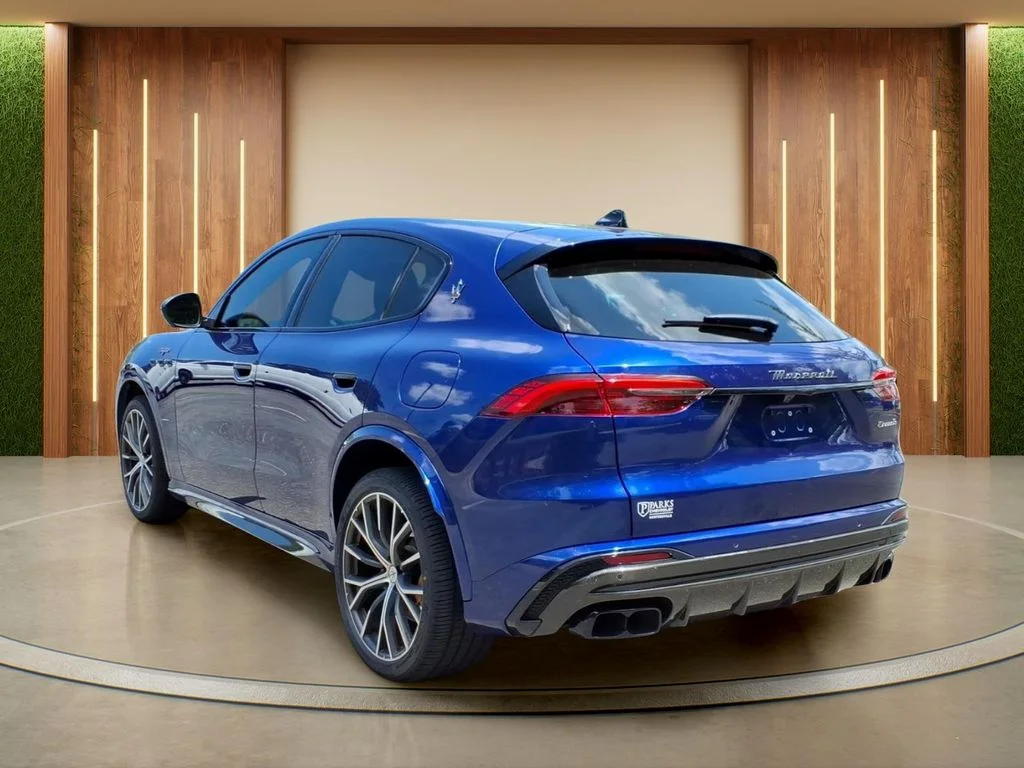 Used 2024 Blue Maserati Trofeo image 29