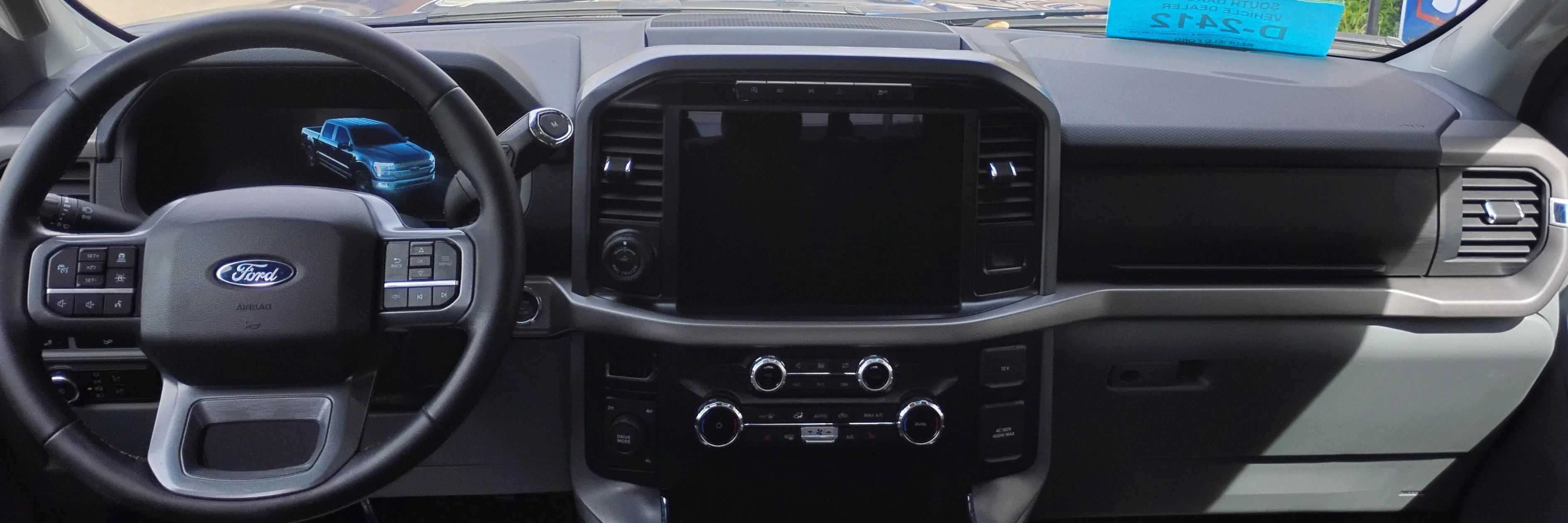 Used 2024 Blue Ford XLT image 12