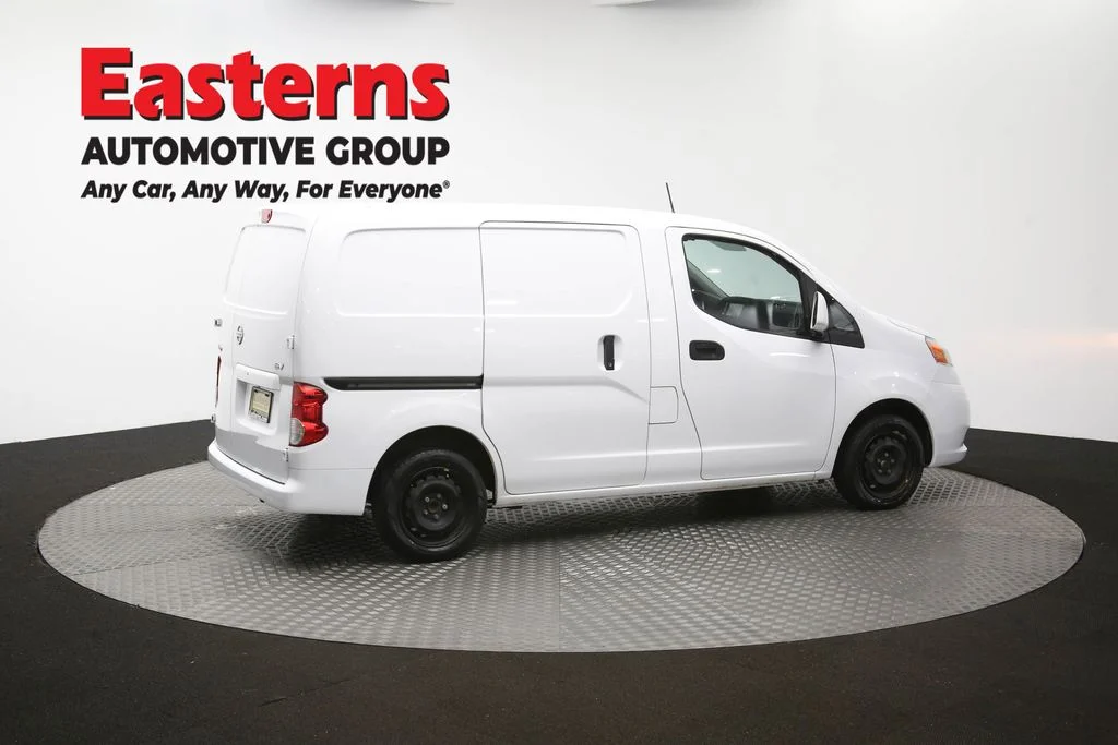 Used 2020 White Nissan SV image 42