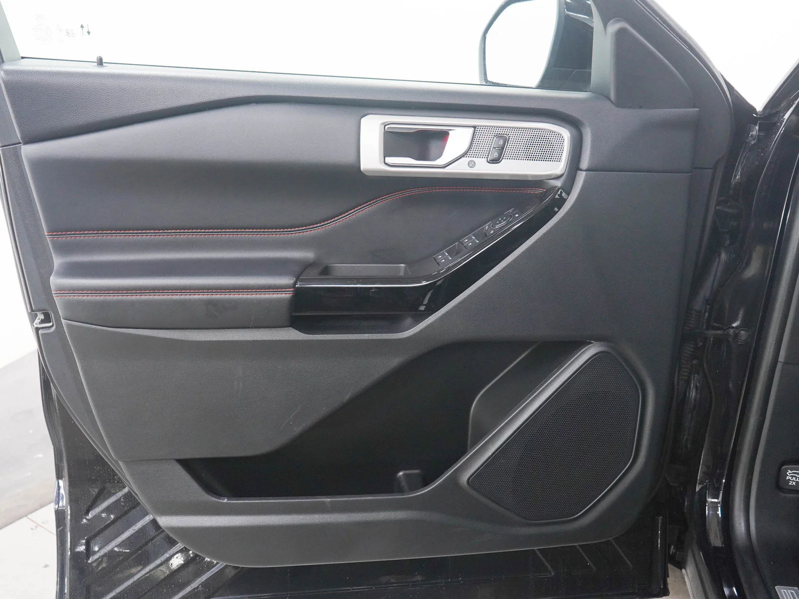 Used 2022 Black Ford ST-Line image 21