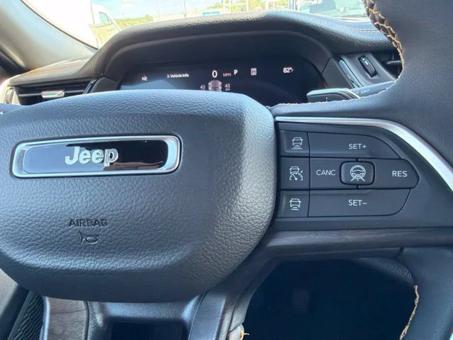 New 2026 White Jeep  image 23