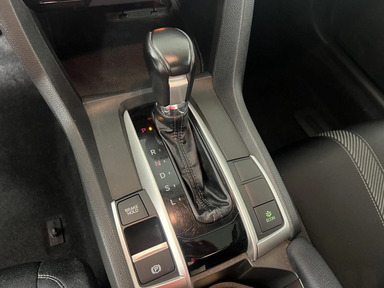 Used 2018 Crystal Black Pearl Honda EX-T image 6