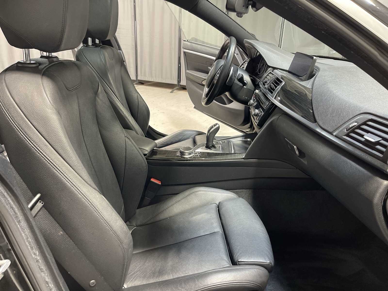 Used 2018 Black BMW 430i xDrive image 14