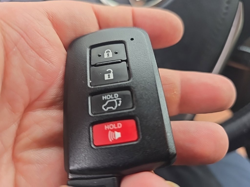 Used 2018 Silver Toyota Limited image 21