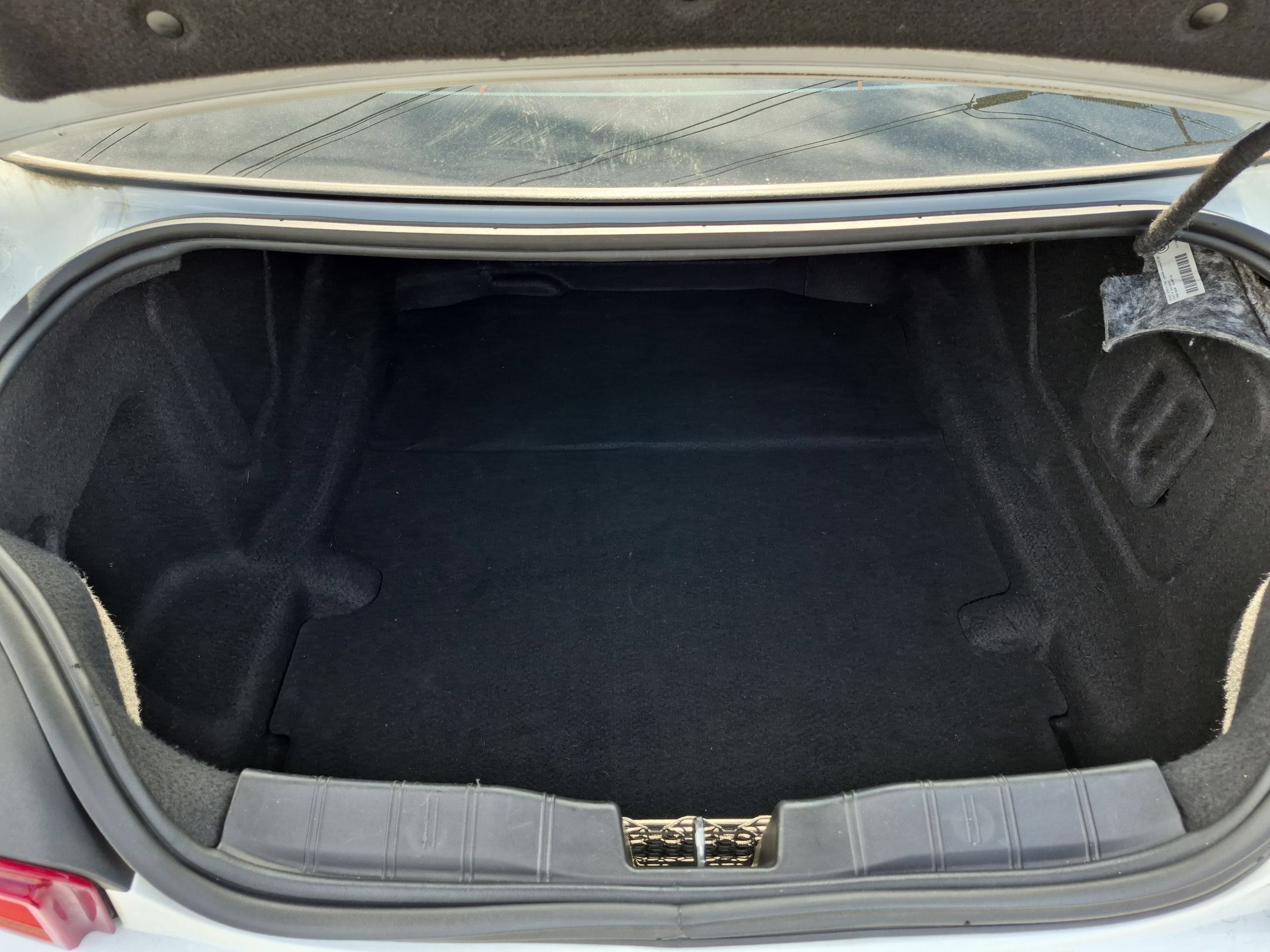Used 2018 Summit White Chevrolet ZL1 image 27