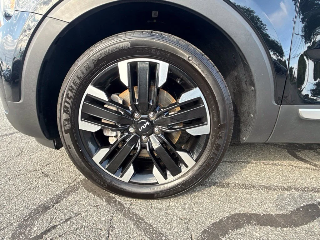 Used 2024 Black Kia SX image 15