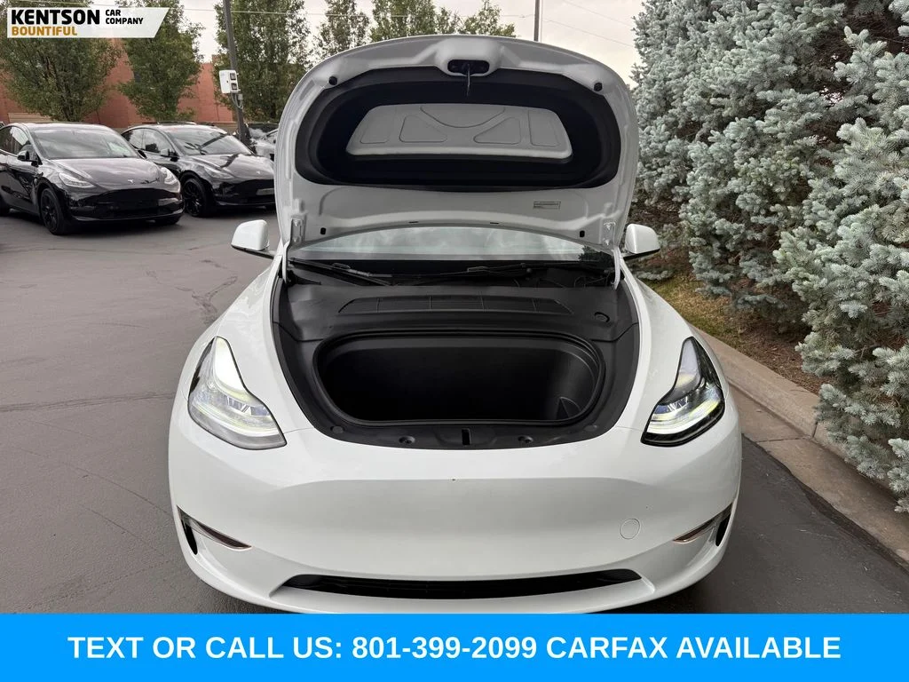 Used 2024 White Tesla Long Range image 35