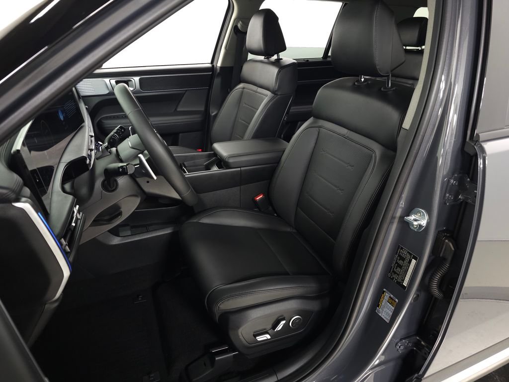2026 Hyundai Santa Fe Limited - Photo 20