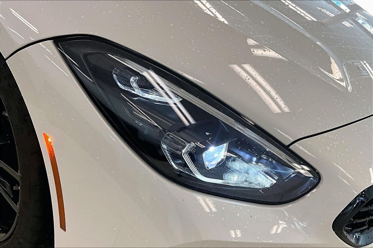 Used 2023 Alpine White BMW sDrive30i image 23