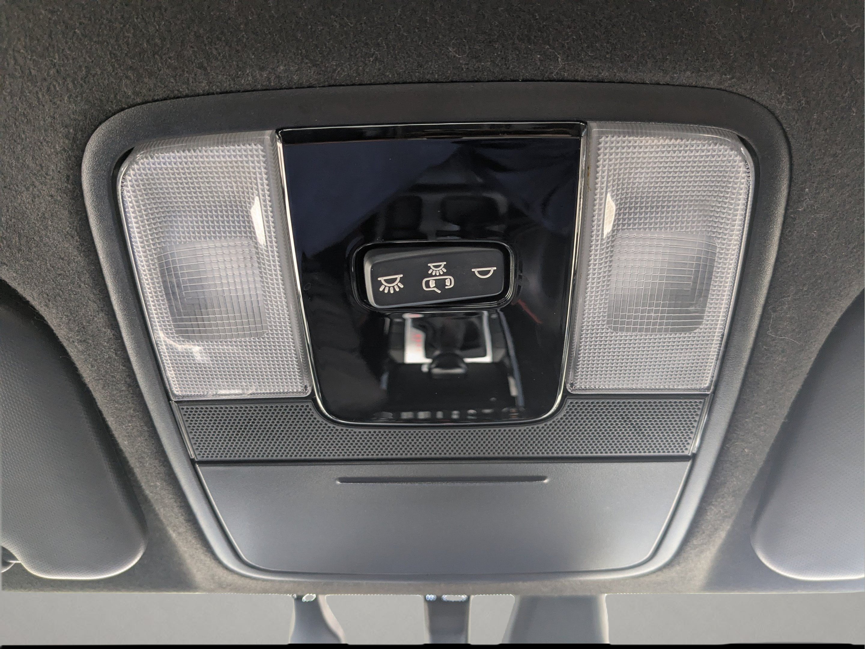 2023 Kia Forte GT - Photo 17
