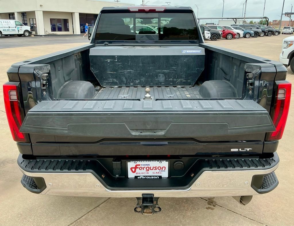 2024 GMC Sierra 3500HD SLT - Photo 17
