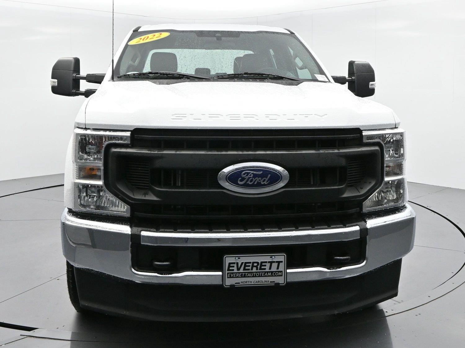 Used 2022 Oxford White Ford XL image 2