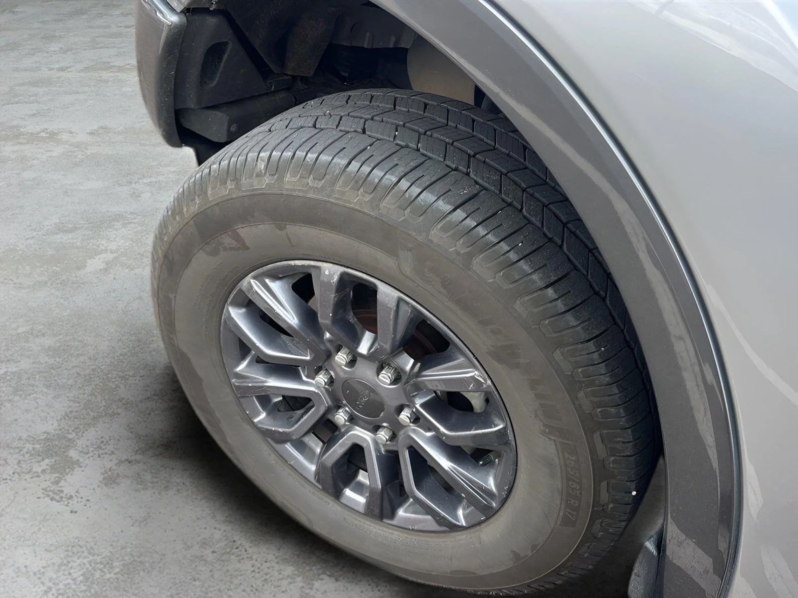 Used 2020 Iconic Silver Ford LARIAT image 8