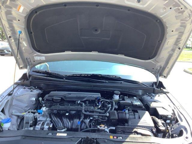 New 2026 Fluid Metal Hyundai SEL Sport image 12