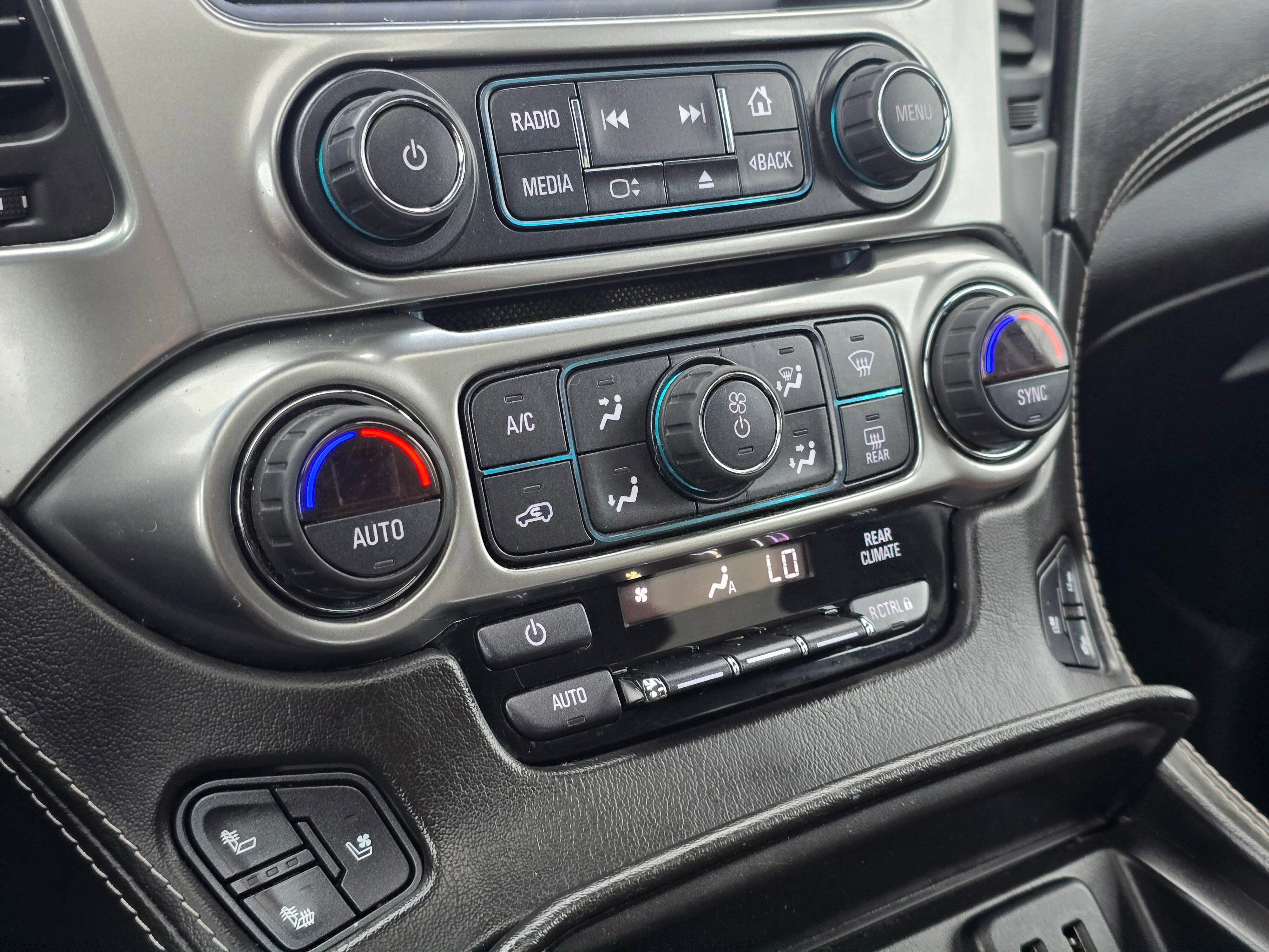 2019 Chevrolet Tahoe Premier - Photo 34