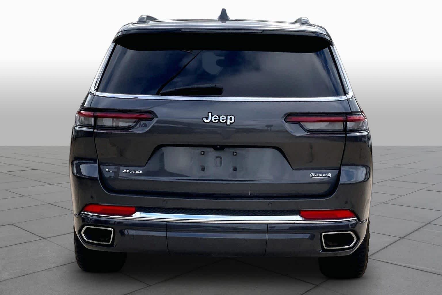 Used 2022 Baltic Gray Metallic Clearcoat Jeep Overland image 5