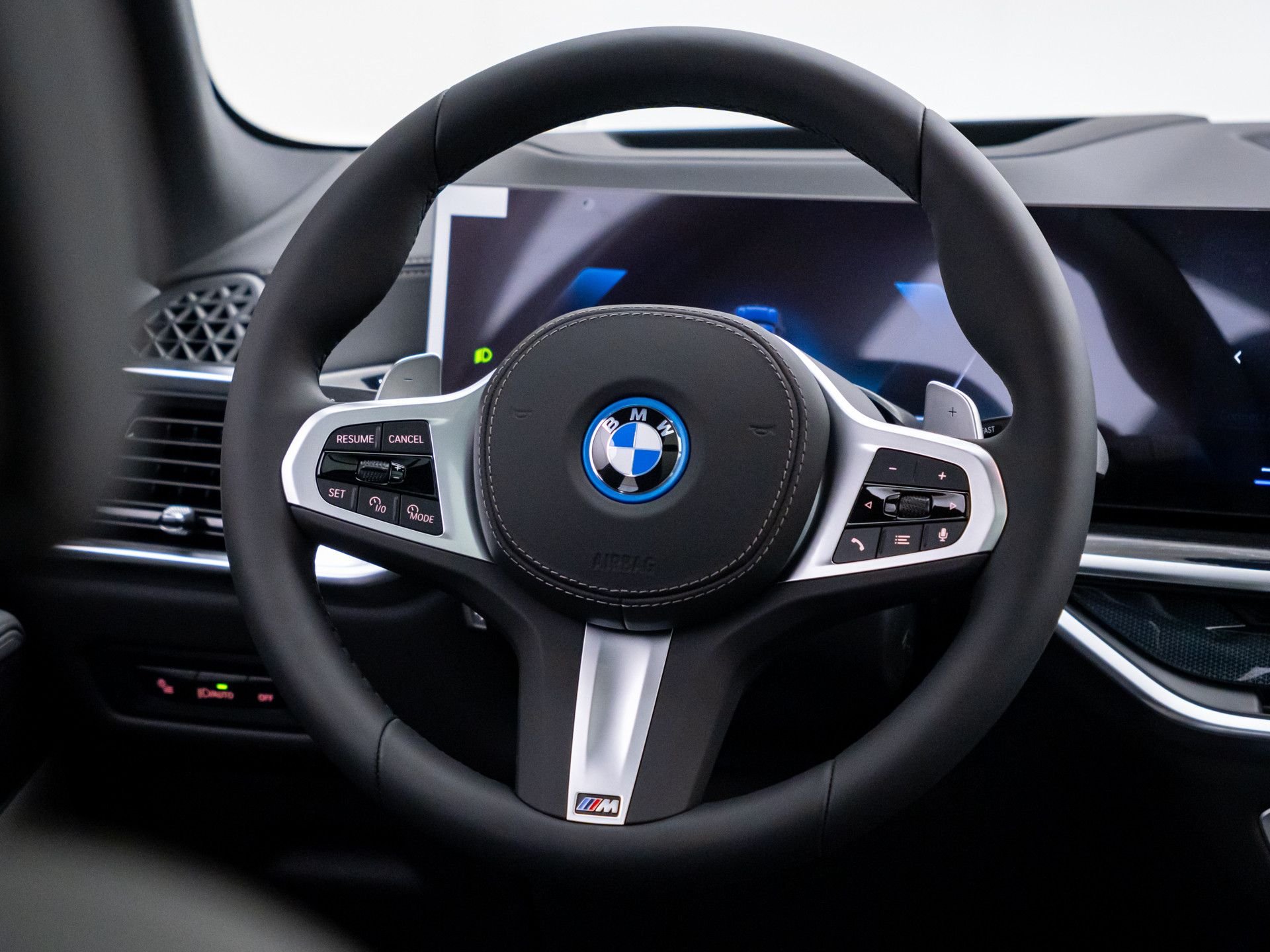 New 2026 Black Sapphire Metallic BMW xDrive50e image 12