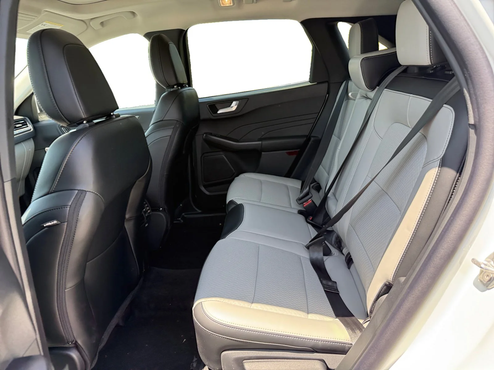 2025 Ford Escape Plug-in hybrid PHEV - Photo 16