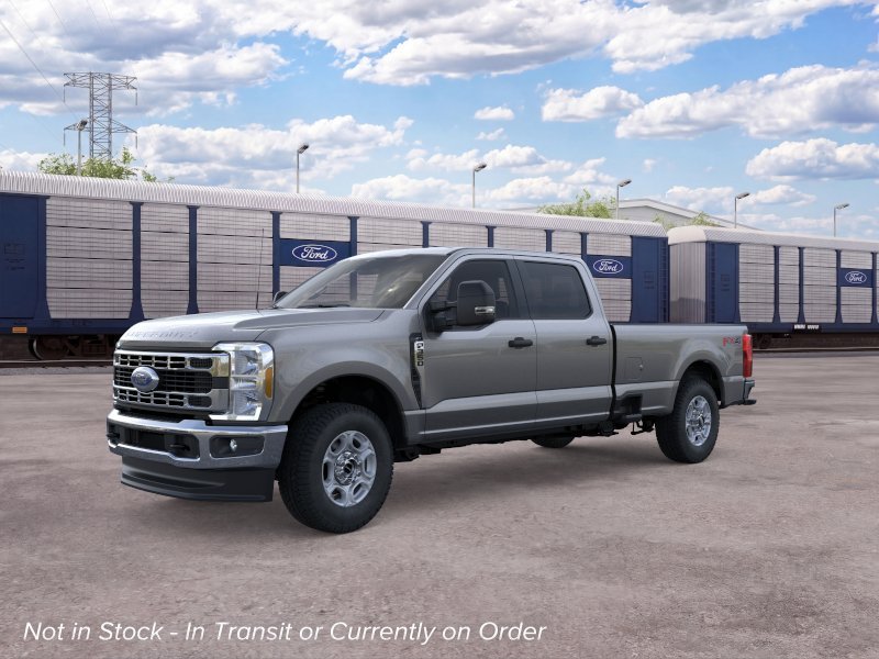 2026 Ford Super Duty F-350® XLT