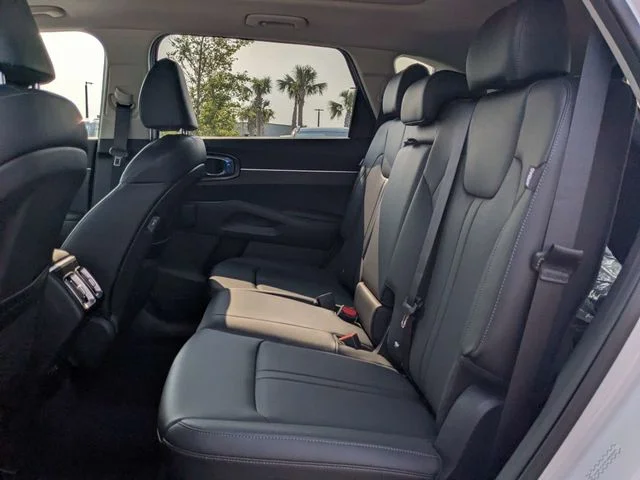 New 2026 Glacial White Pearl Kia S image 13