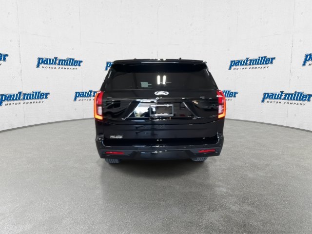 New 2027 Agate Black Metallic Ford Platinum image 10