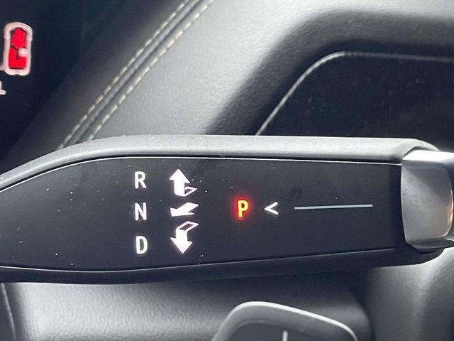 Used 2026 Summit White GMC Elevation image 19