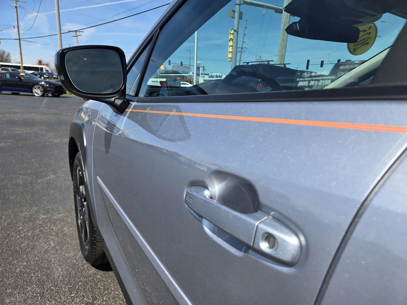 Used 2025 Ice Silver Metallic Subaru Limited image 38