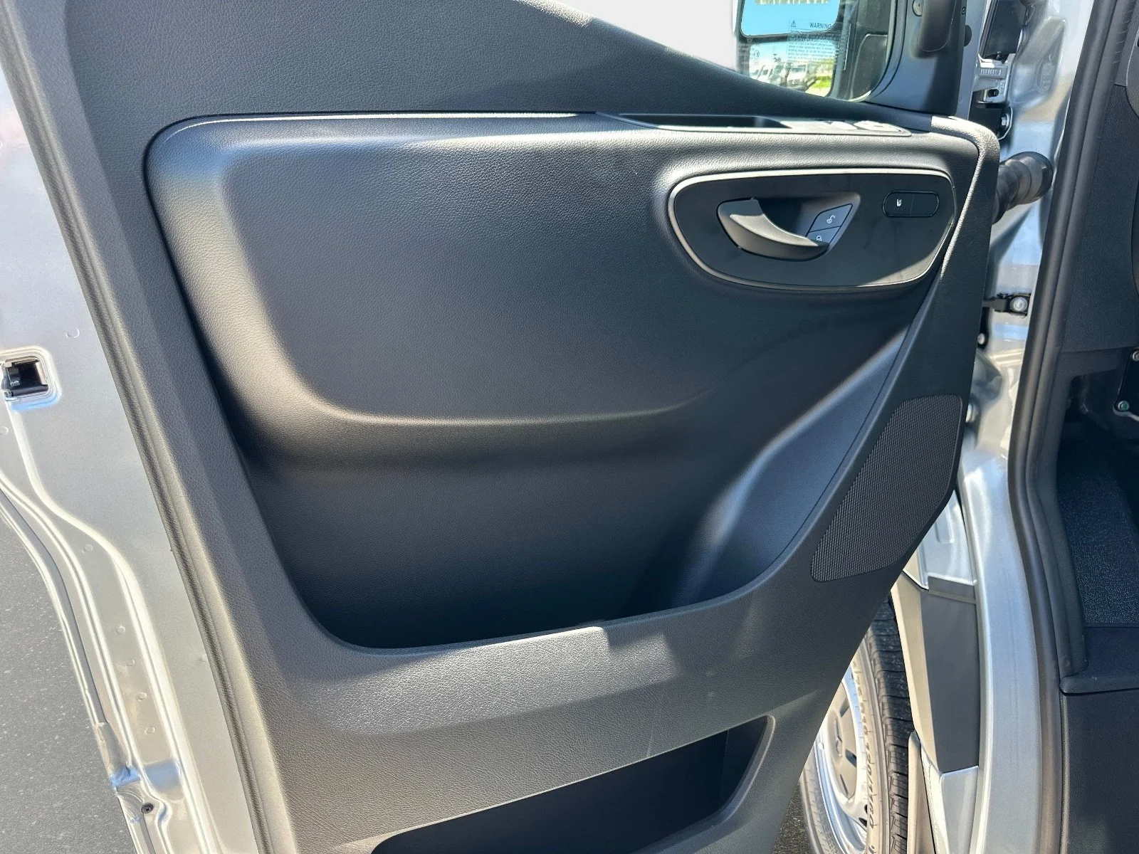 2025 Mercedes-Benz Sprinter Cargo Van Base - Photo 10
