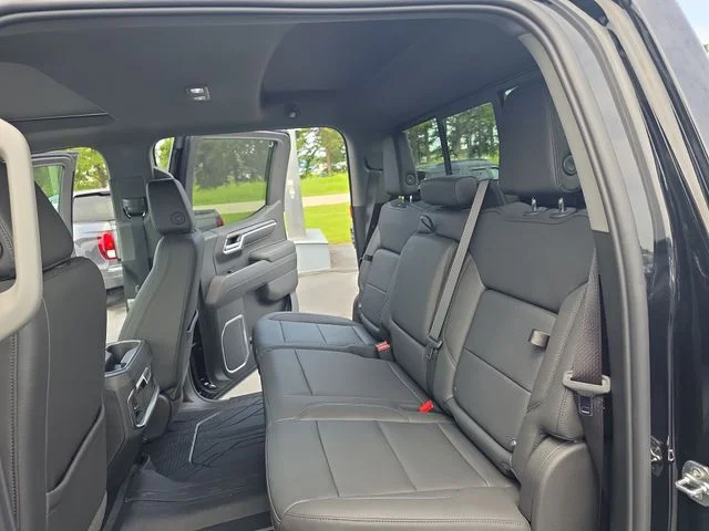 Used 2026 Black Chevrolet LTZ image 15