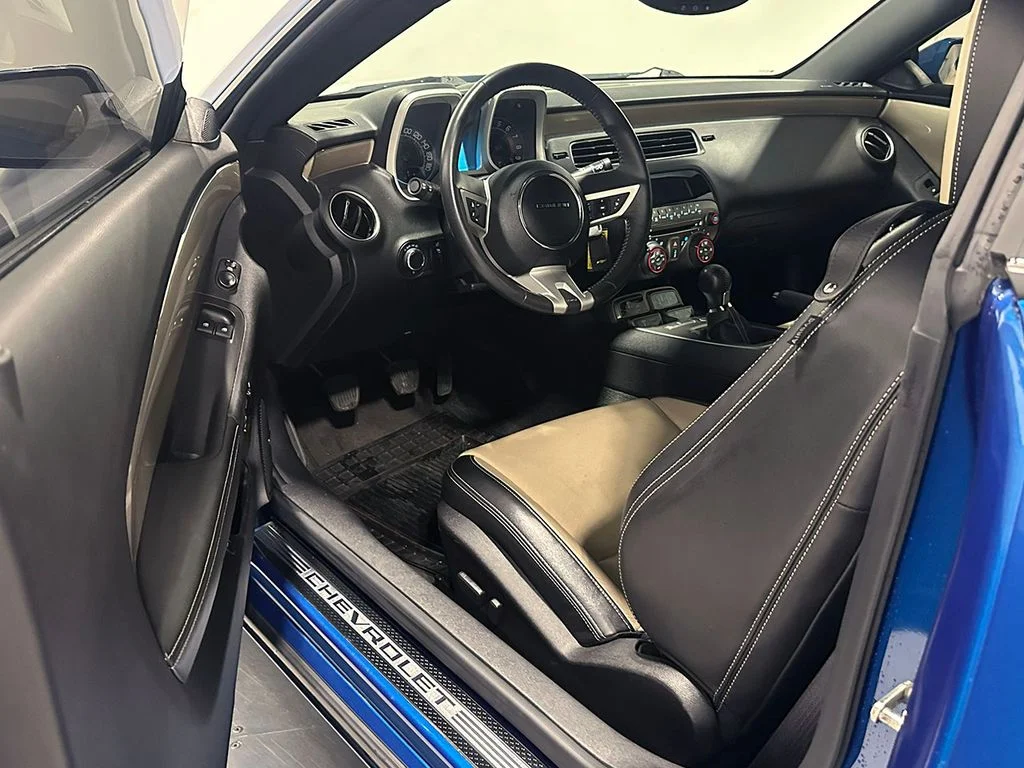 Used 2010 Blue Chevrolet SS image 33
