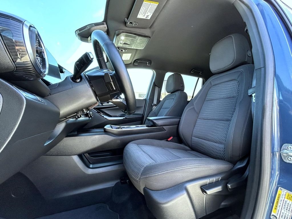 Used 2025 Blue Chevrolet LT image 11