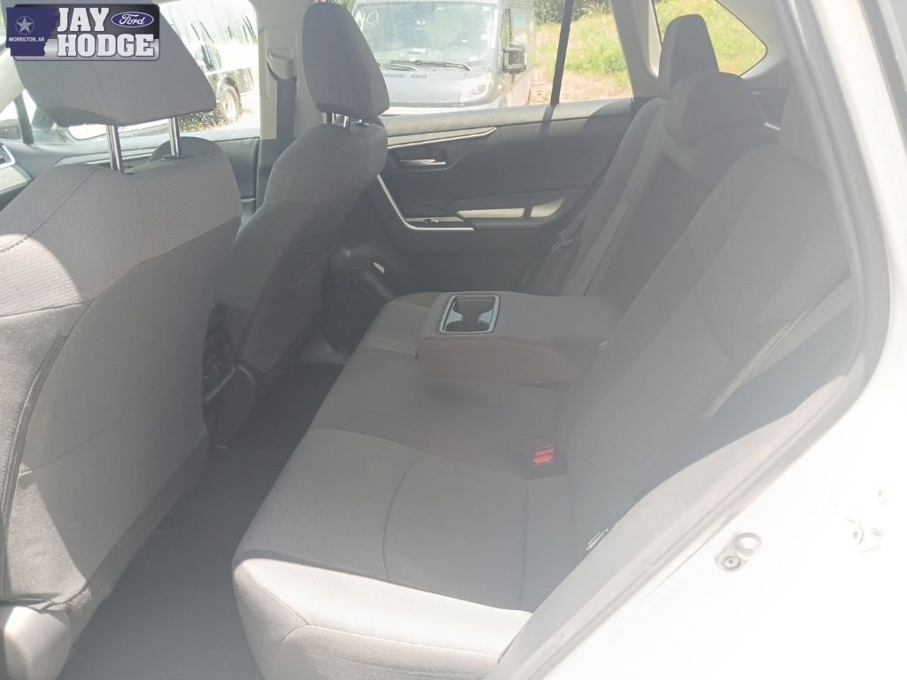 Used 2021 White Toyota XLE image 40