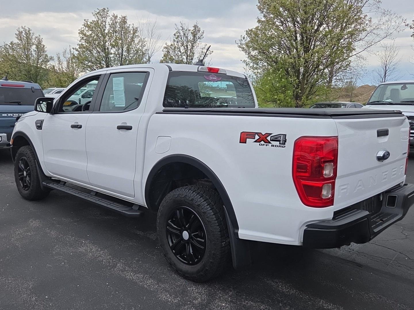 Used 2019 Oxford White Ford XL image 3