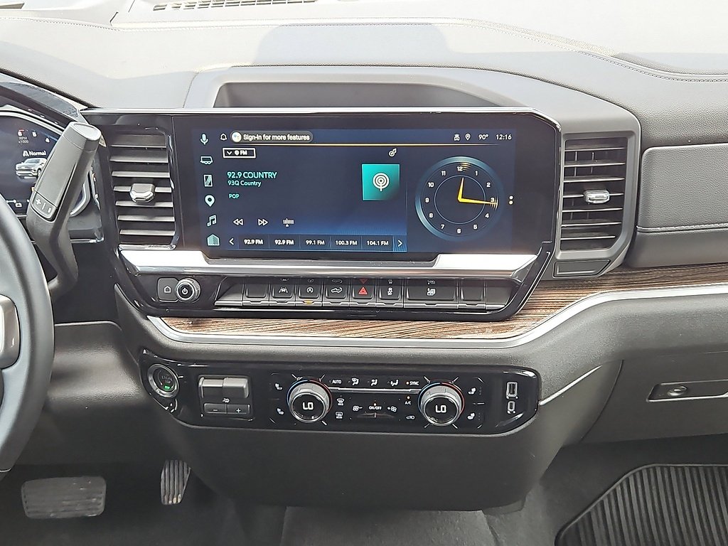 Used 2026  Chevrolet RST image 20