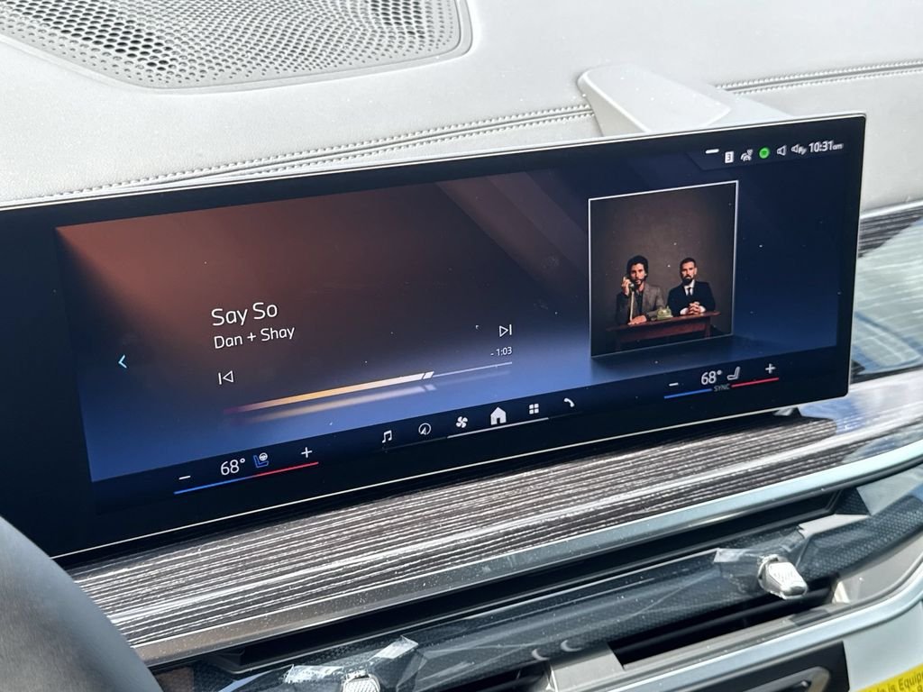 New 2026 Dravit Grey Metallic BMW xDrive40i image 12