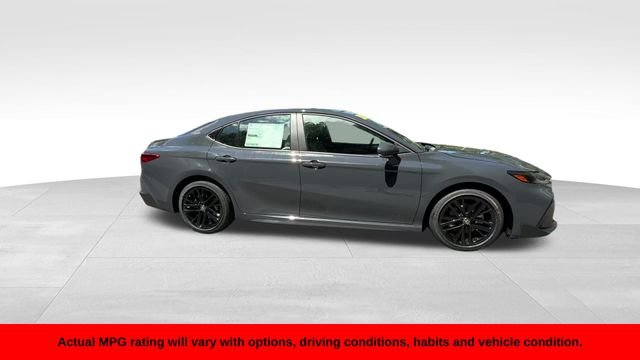 Used 2026  Toyota SE image 8