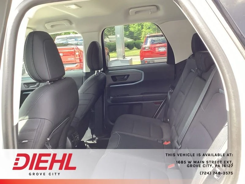 Used 2022 White Ford Badlands image 15